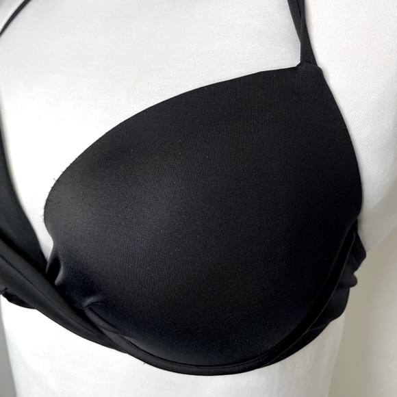 Shade & Shore Firm Padded Bikini Top | Size 34D - Picture 3 of 7